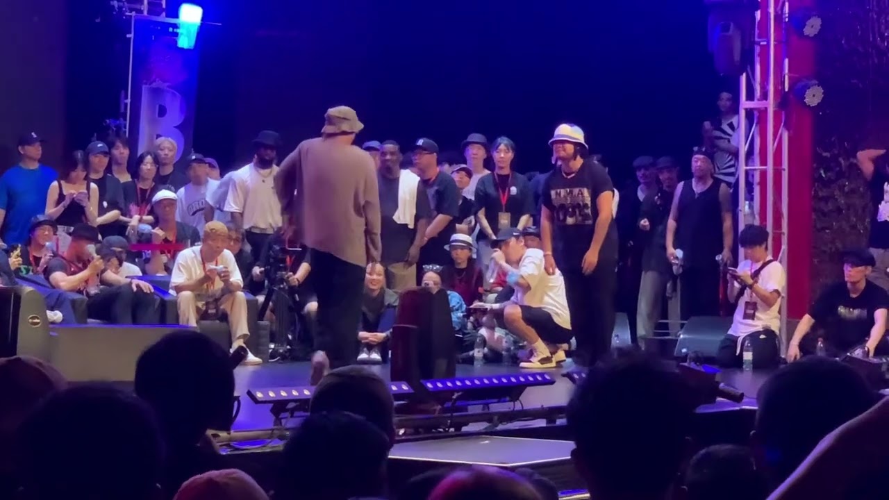 台湾 施勇 popsam vs  饺子 Dumpling Boog  POPPING 64-32 / Dance vision vol.10 2024年 北京
