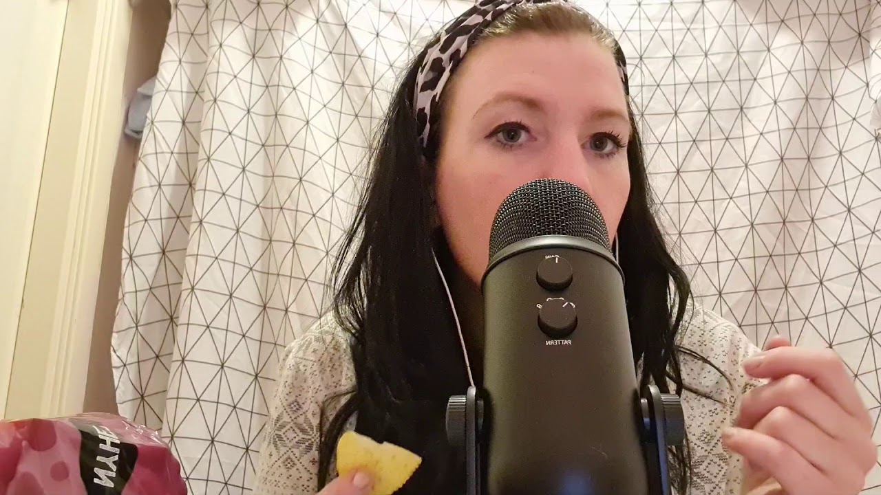 ASMR - Äter lite chips (Swedish)