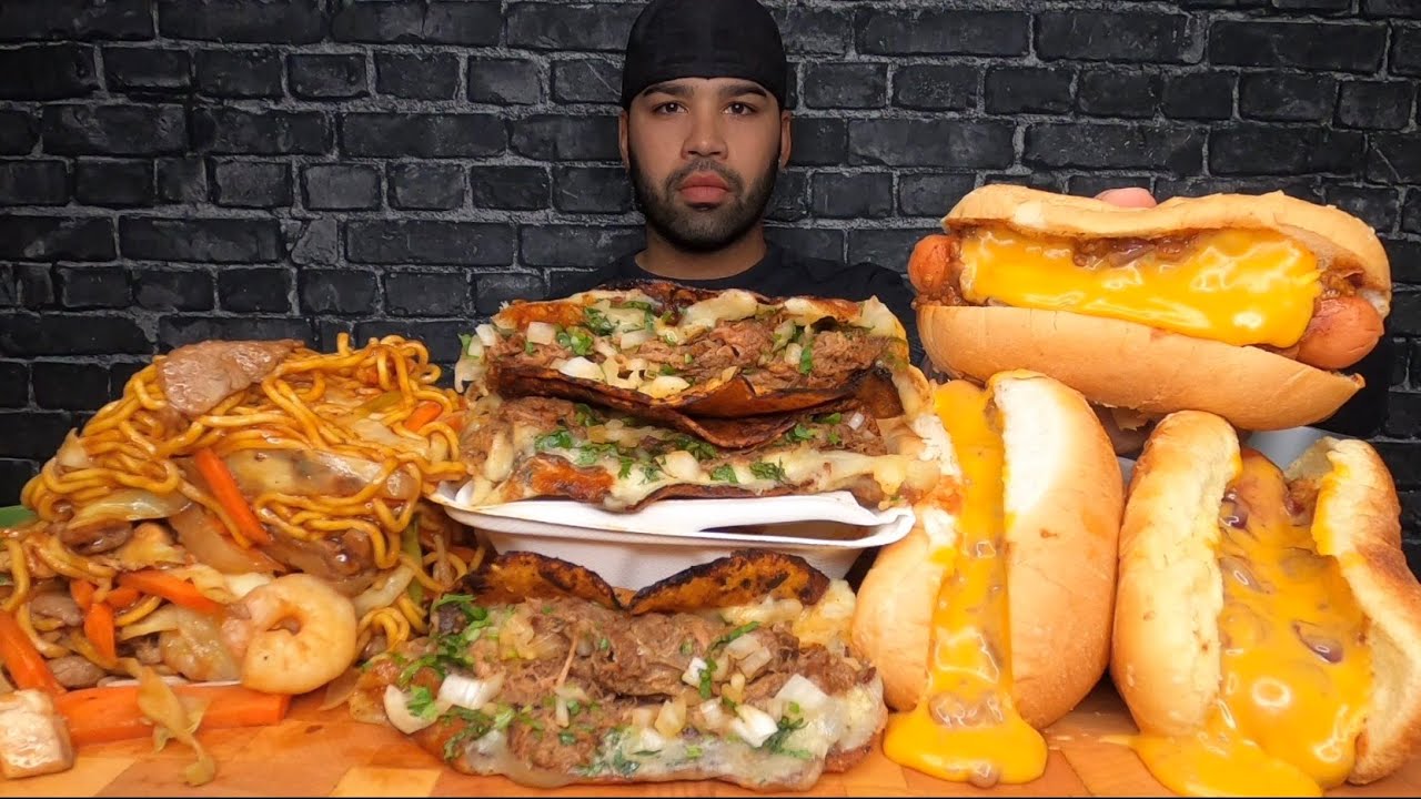 (ASMR) CHILI CHEESE DOGS, BIRRIA QUESA TACOS, CHICKEN, BEEF, AND SHRIMP CHOW MEIN NOODLES MUKBANG