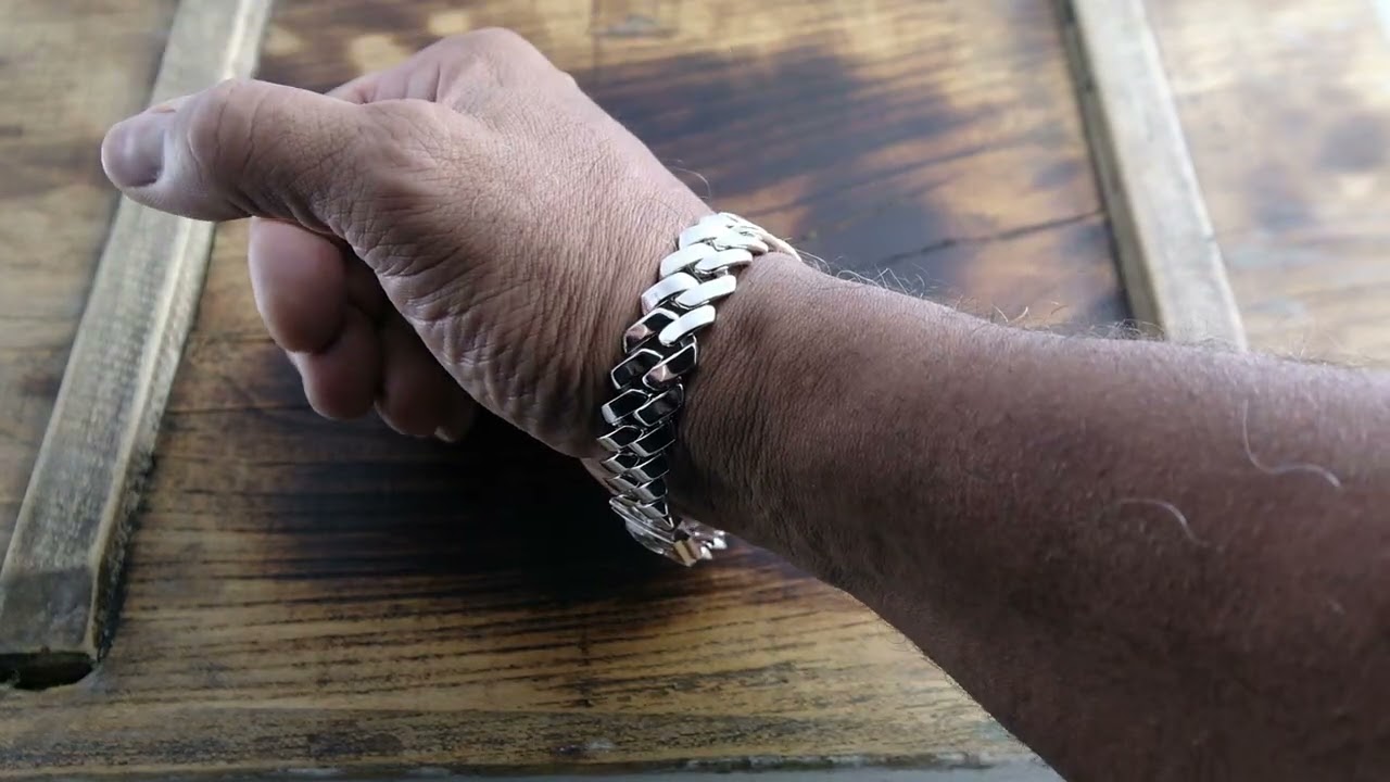 15mm Solid Silver Square Cuban Link Skull Bracelet