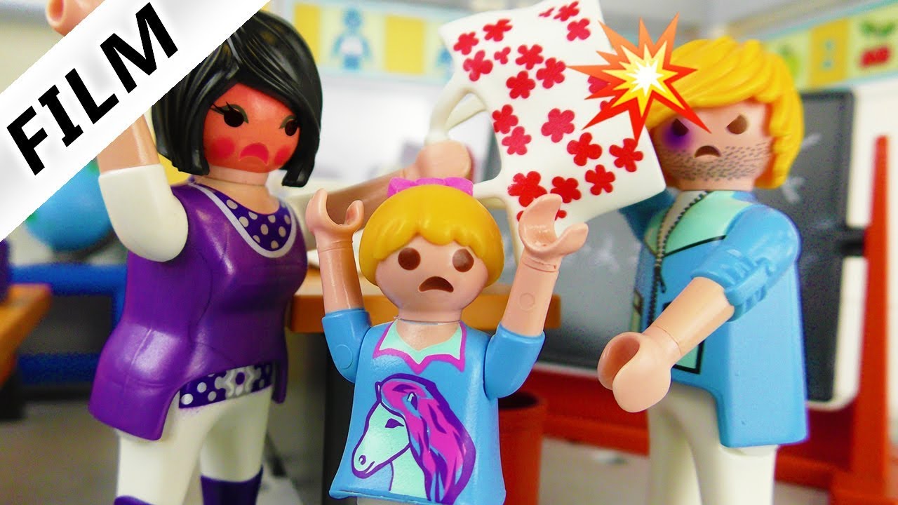 Playmobil Film Deutsch - LEHRERIN PRÜGELT SICH MIT SCHULDIREKTOR! FLIEGT SIE ENDLICH VON DER SCHULE?