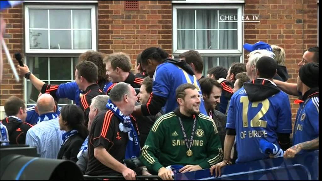 SCENES! at the 2012 Champions League Bus Parade!
