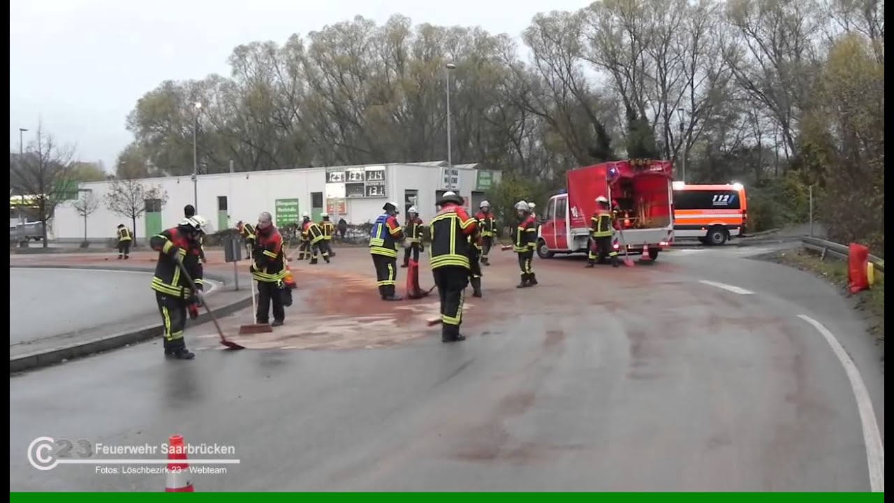 LB 23 | Einsatzdokumentation - &Ouml;lspur - GW-&Ouml;L im Einsatz 15.11.2015