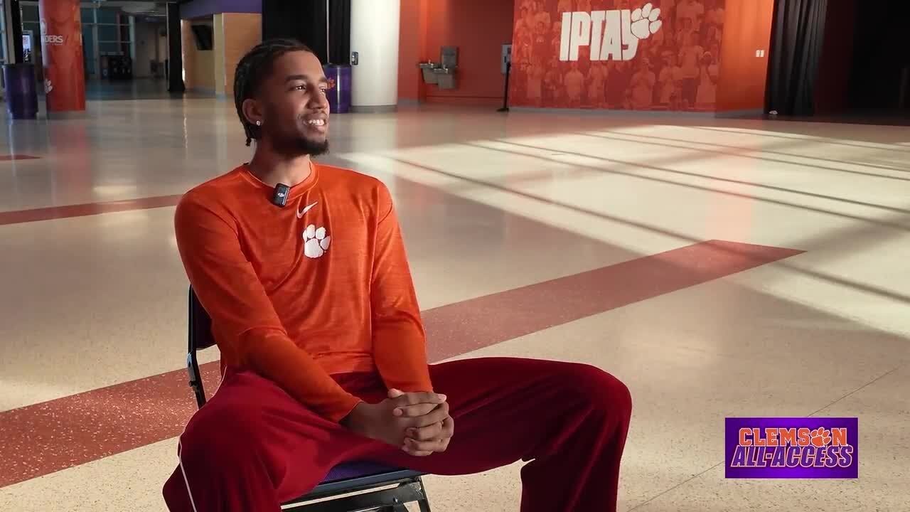 Clemson All-Access: Dillon 'Uncle Dill' Hunter