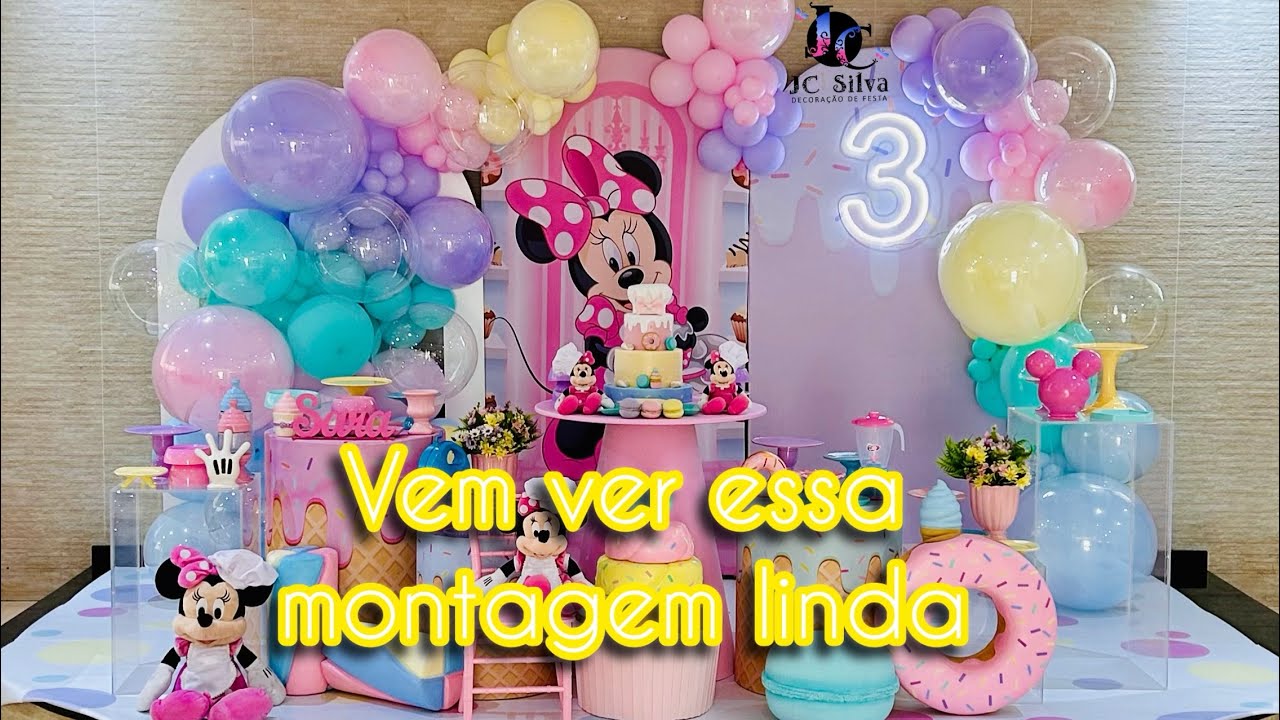 Acompanhe a montagem acelerada da Minnie Confeitaria e veja como cada detalhe faz a diferença 