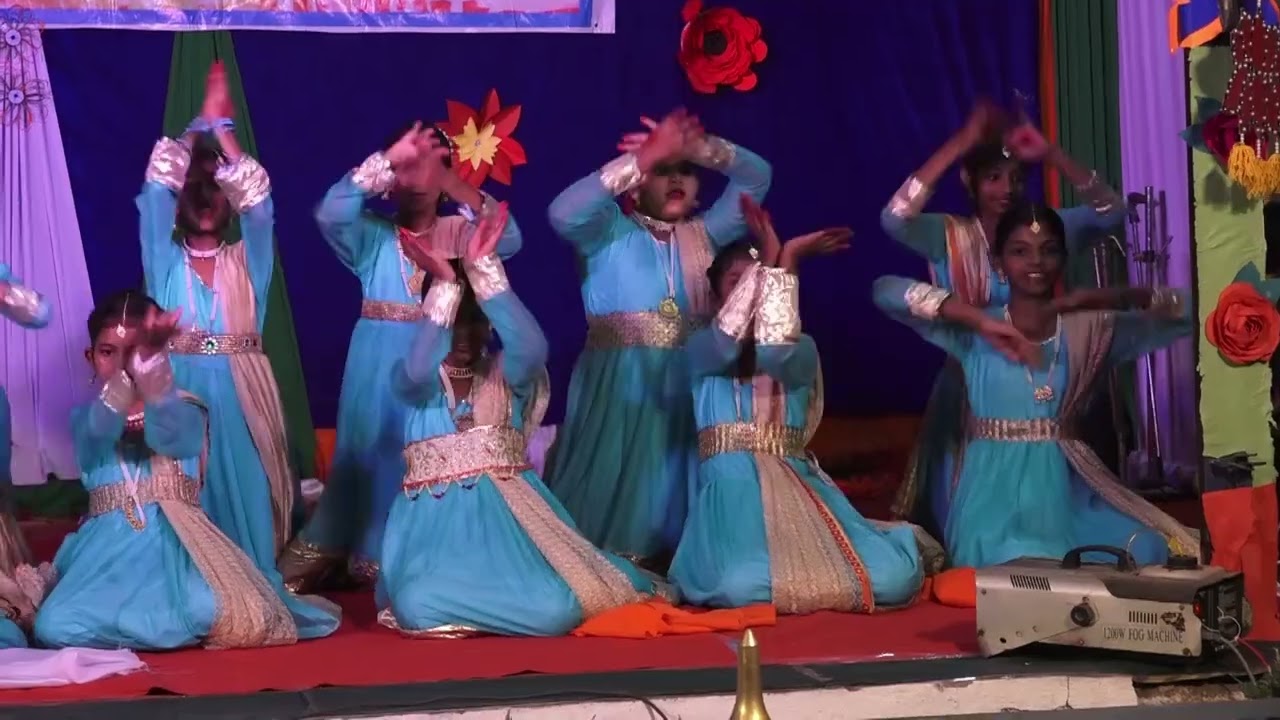 Annual Function 2025-26. Class - 5th Patriotic Song