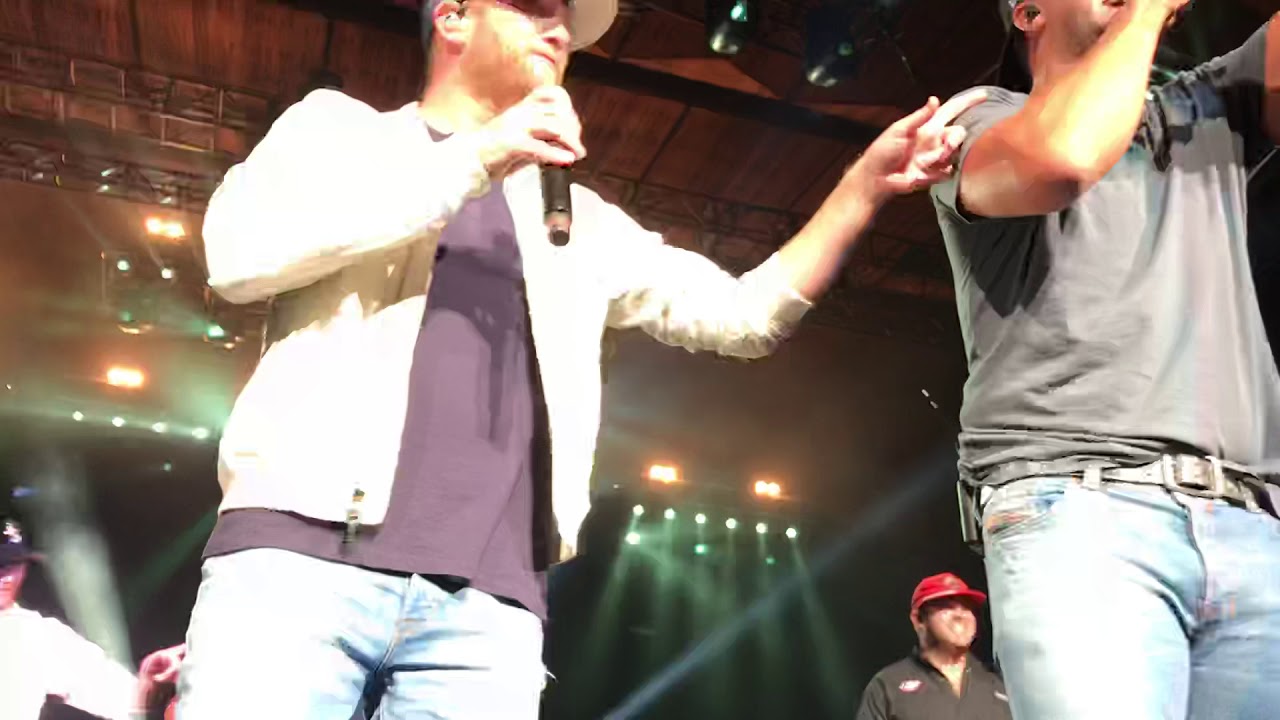 Luke Bryan, Cole Swindell & Jon Langston - John Deere Green 9/14/19