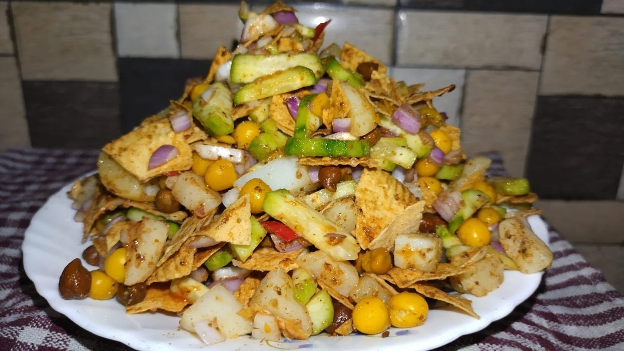 Roasted Papad chaat Recipe.No oil snacks recipe Iftar special.Tanishka cooking world.