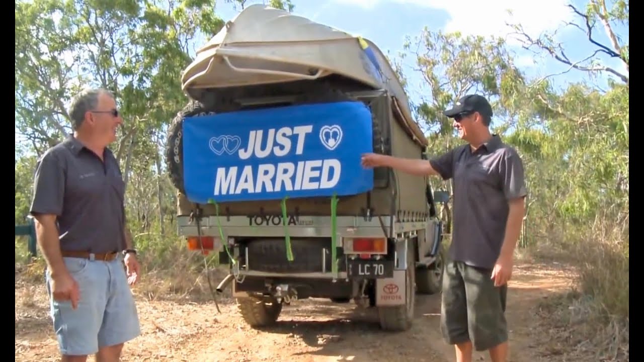 'JUST MARRIED PRANK' - GALL BOYS - AUSTRALIA