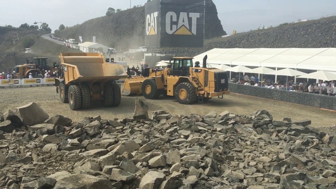 Steinexpo Maschinendemo Cat 988K XE, 986K, 352F XE und 772G