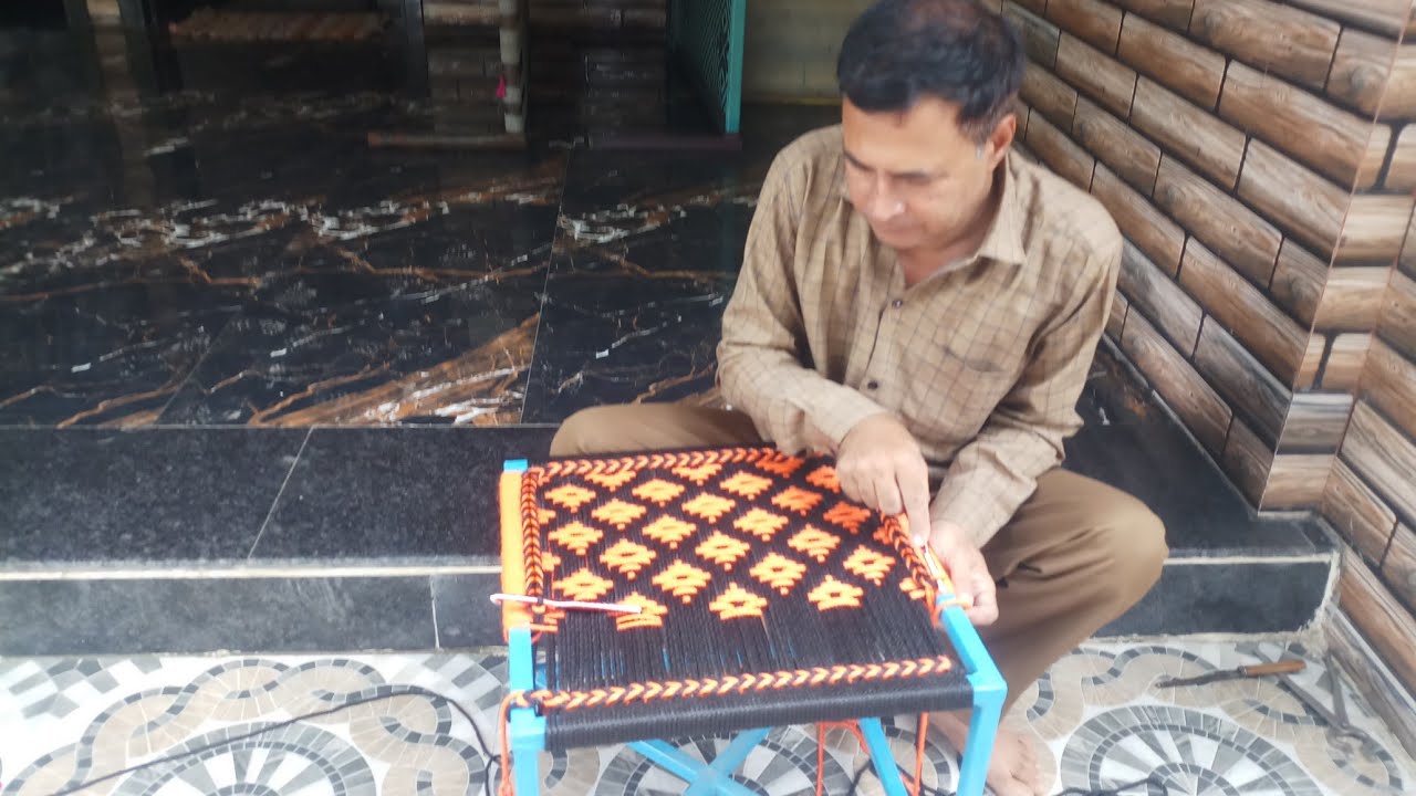 Artistic technique of weaving a seating table || stool ki design || pida kaise banaye  #tabletop