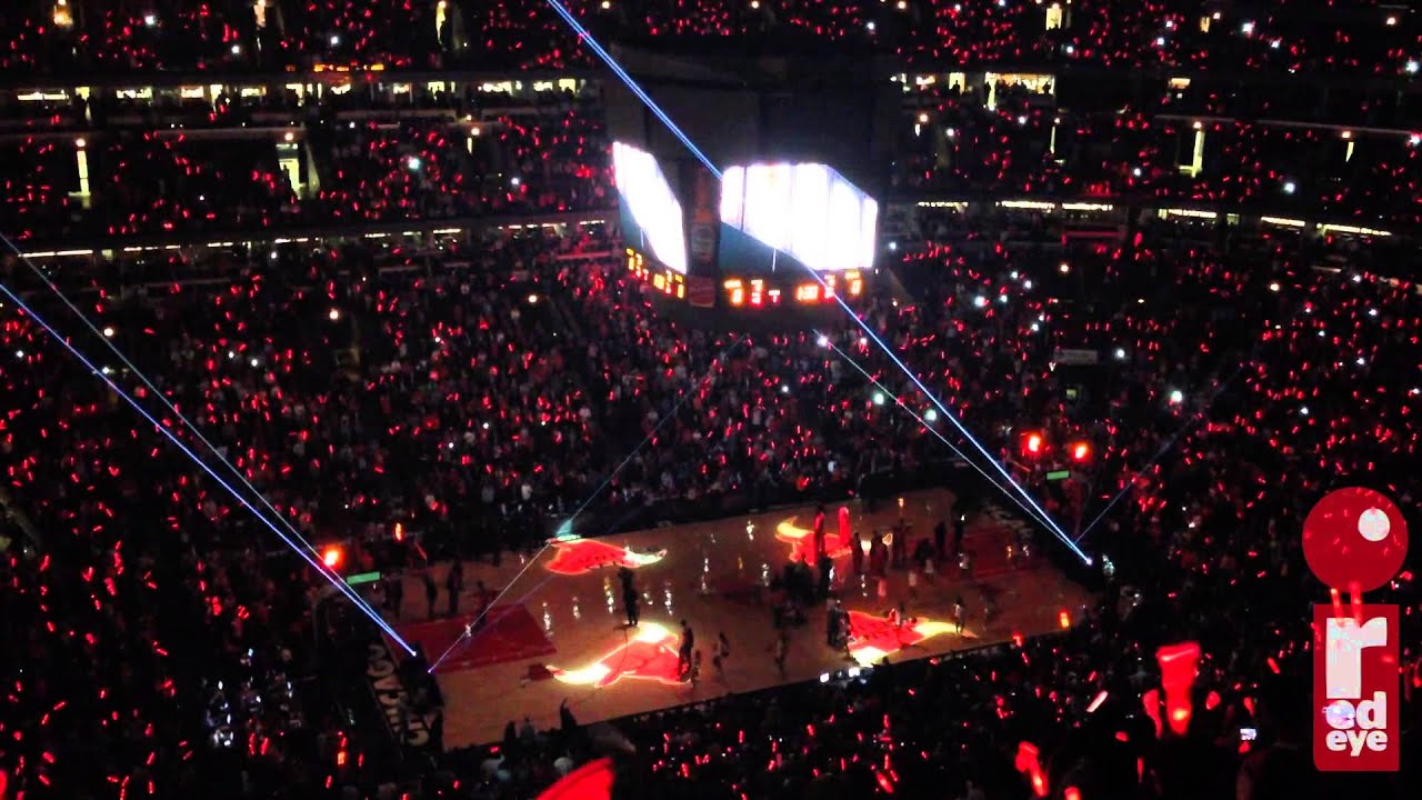 Chicago Bulls starting lineup introductions for Derrick Rose's return to the United Center
