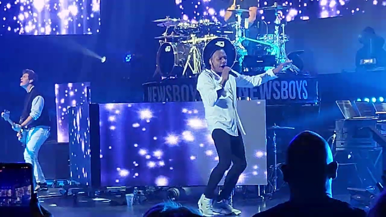 Newsboys Live with abandon \ Something Beautiful