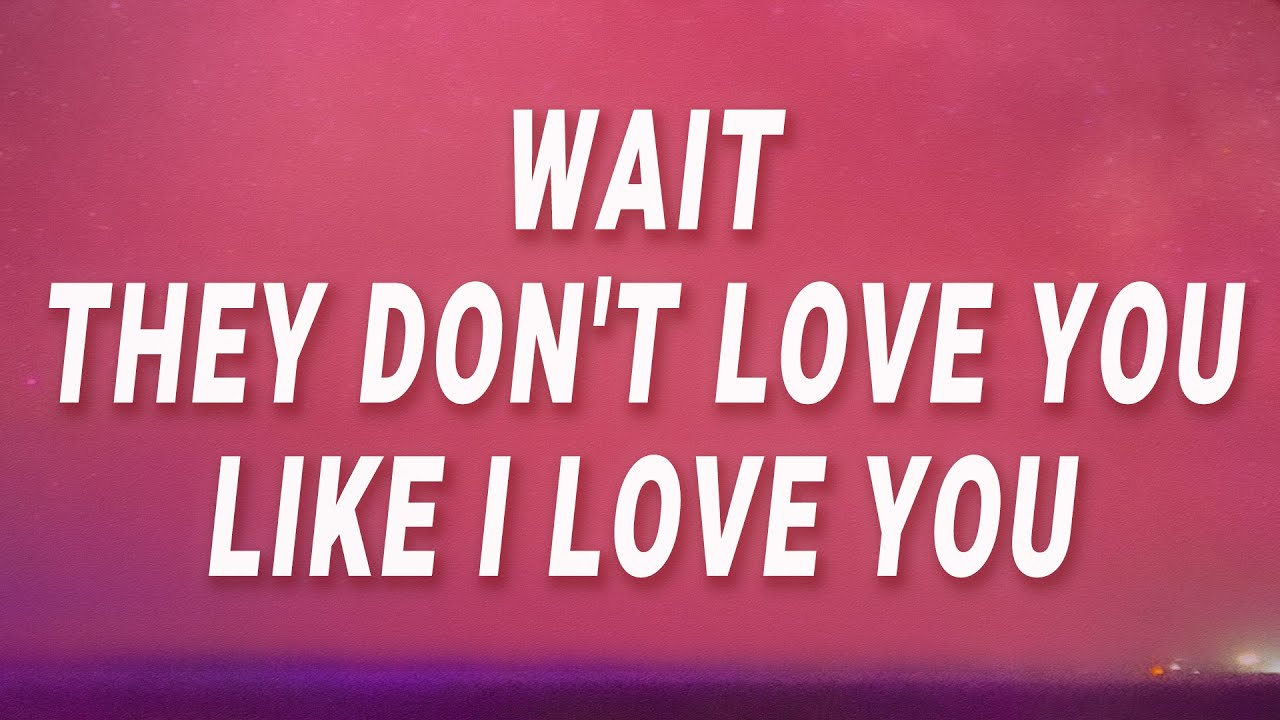 Yeah Yeah Yeahs - Wait they don't love you like I love you (Maps) (Lyrics)