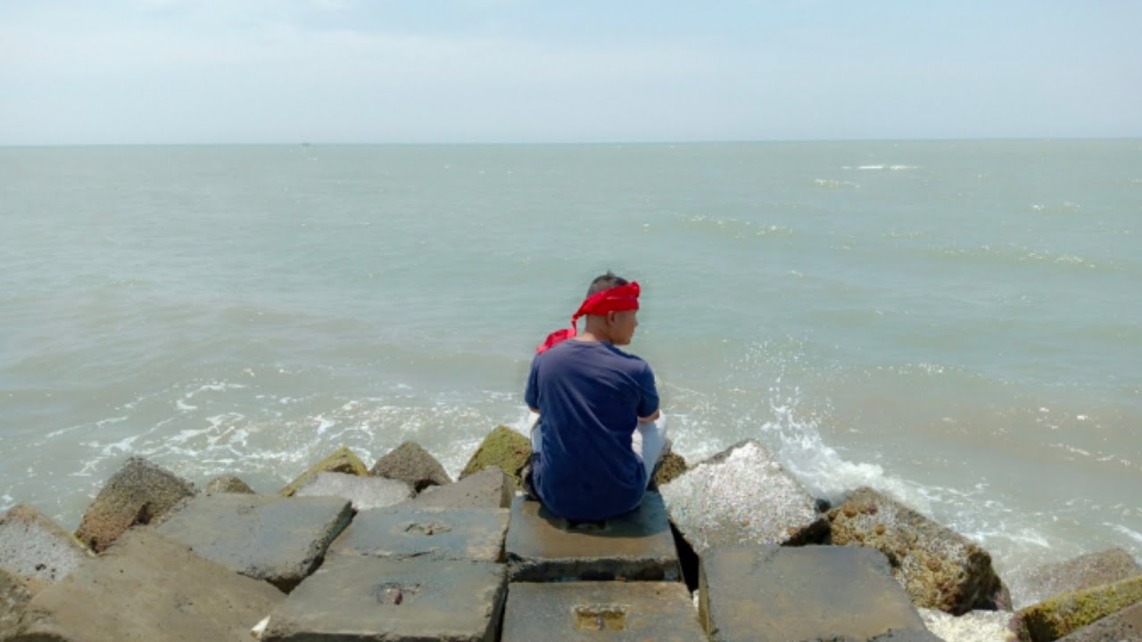 Wisata Pantai Glayem , Kec. Juntinyuat Kab. Indramayu Jawa Barat Indonesia @asepharpani 