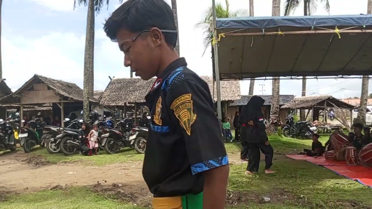 Acara hiburan di pantai sawah kebayan ✴️‼️