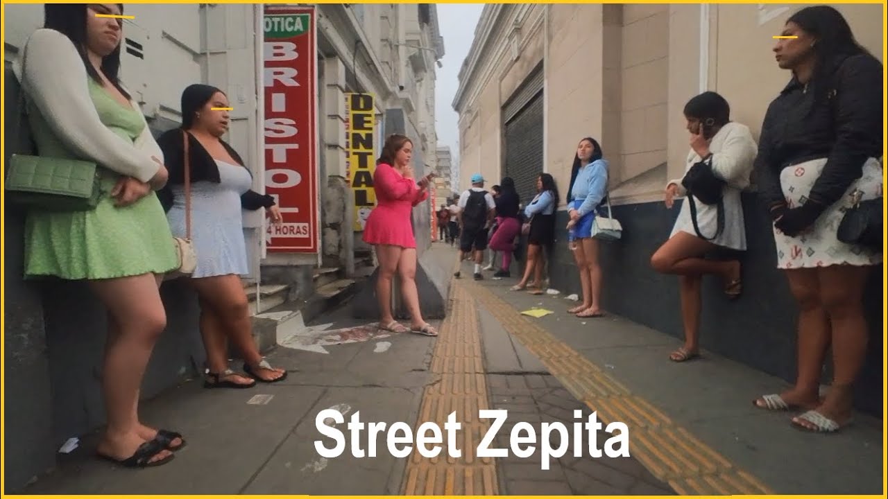 El Centro   La Realidad Zepita street