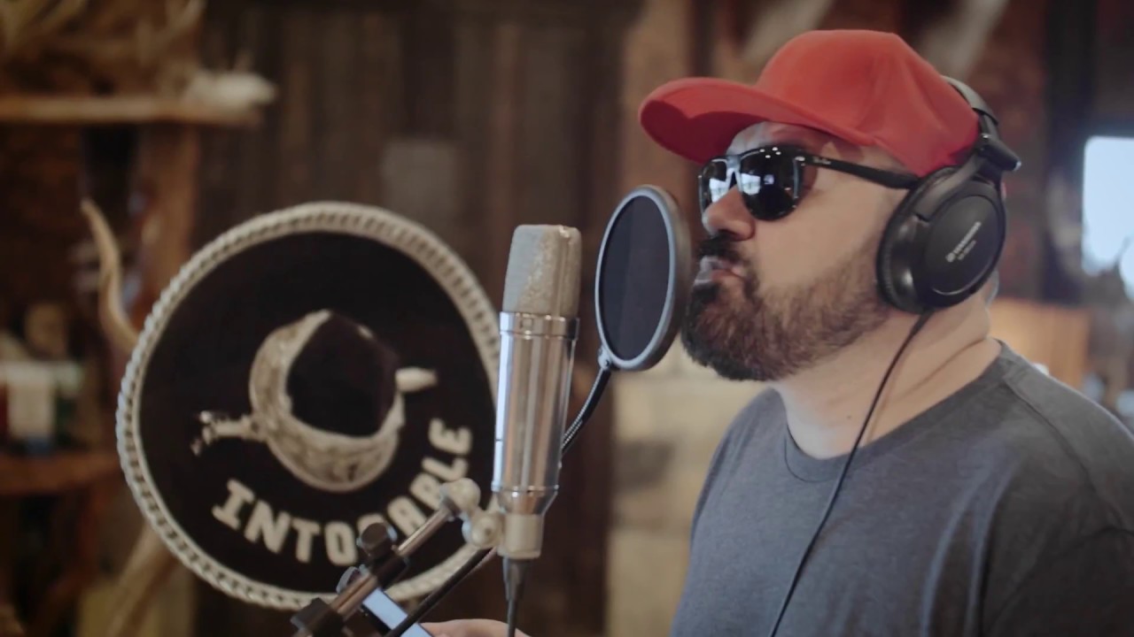 Ricky Mu&ntilde;oz (Intocable)  &ndash; Serenata Huasteca (Video Oficial)