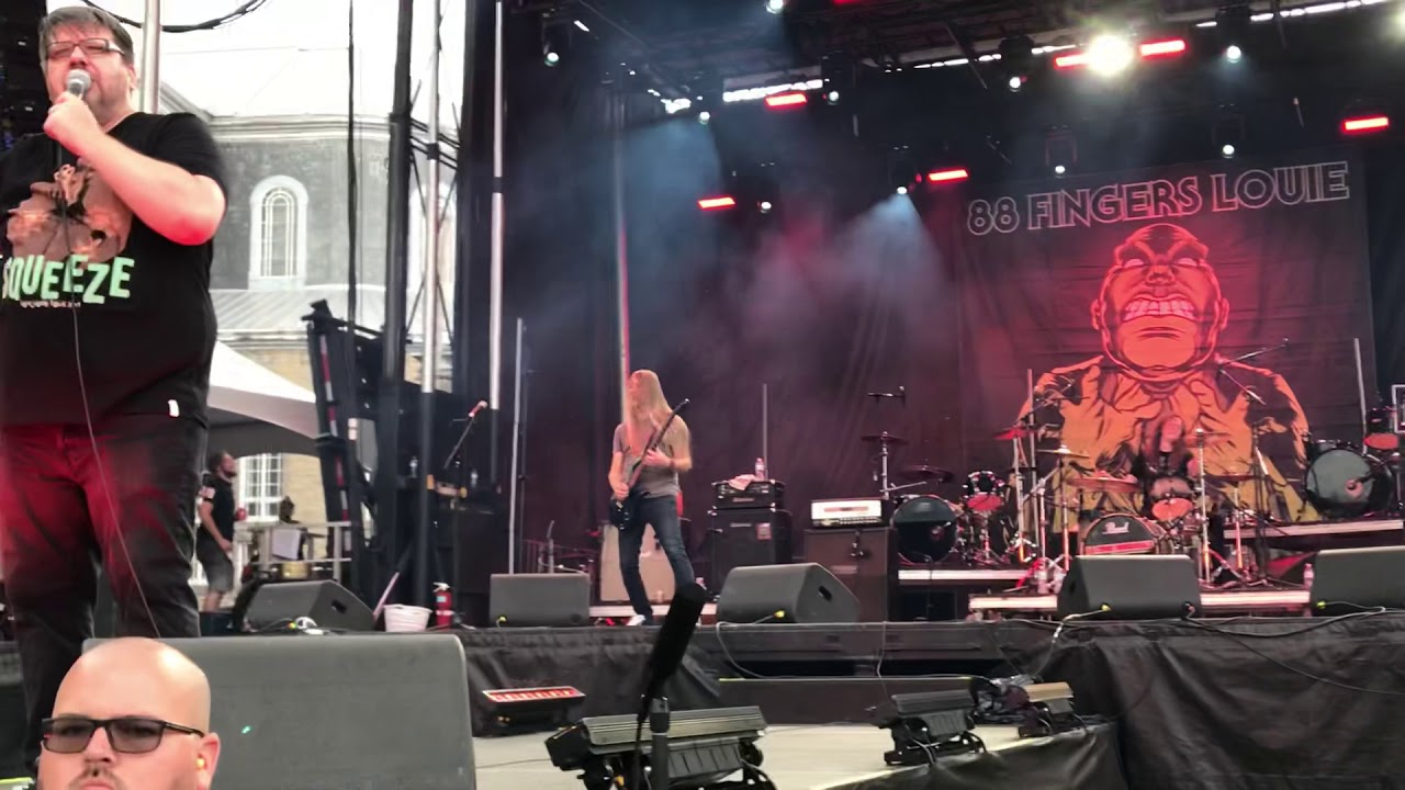 88 FINGERS LOUIE - 100 Proof live @ Music 4 Cancer 2019 (Sainte-Thérèse, QC)