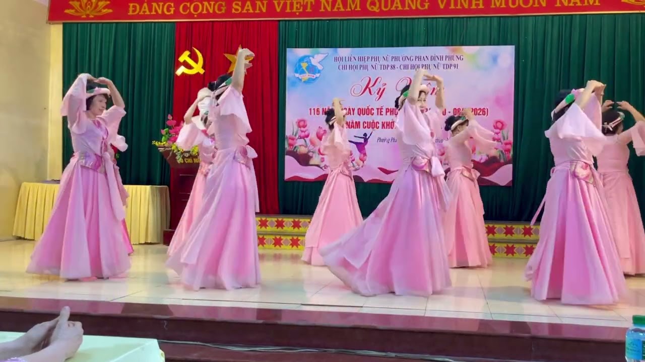 Bắcbling nhảy múa đương đại 