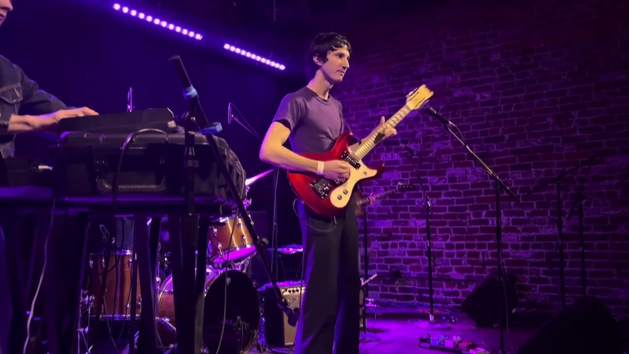 Video Age - Away From The Castle (Live @ Richmond Music Hall 03/09/2025)