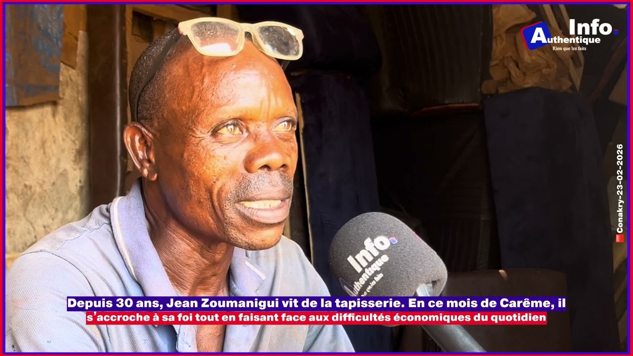 🚨🇬🇳| Depuis 30 ans, Jean Zoumanigui vit de la tapisserie.⬇️