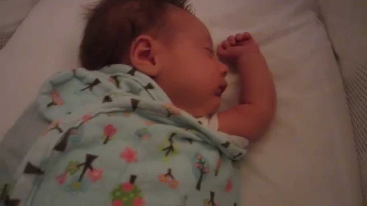 3 WEEKS OLD & GRUNTING