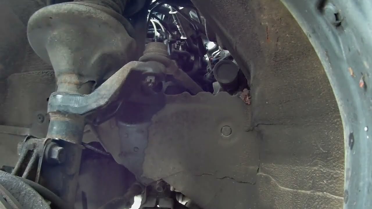 Wymiana amortyzatorów z przodu Honda Civic VII