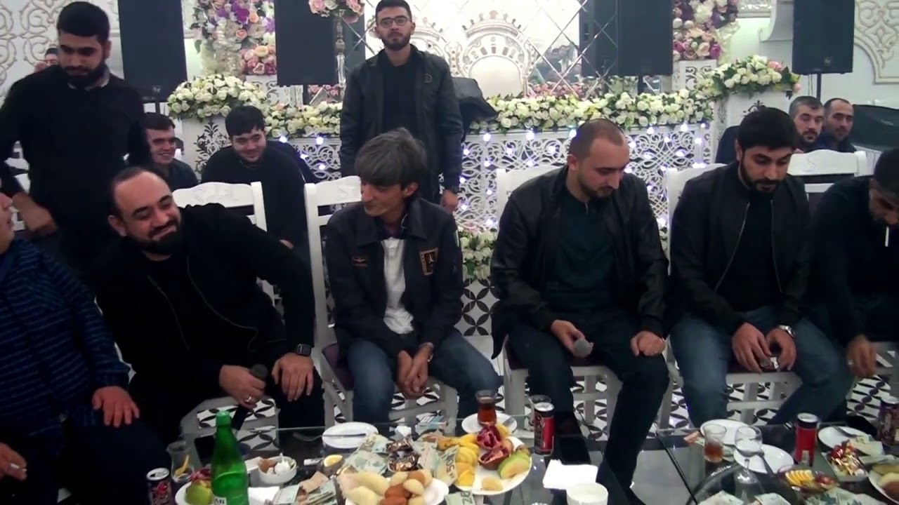 BU ƏRUZ DİYƏNDİ OYNAĞDA NƏ ATDANIB DÜŞÜR  SUPER DEYİŞMƏ