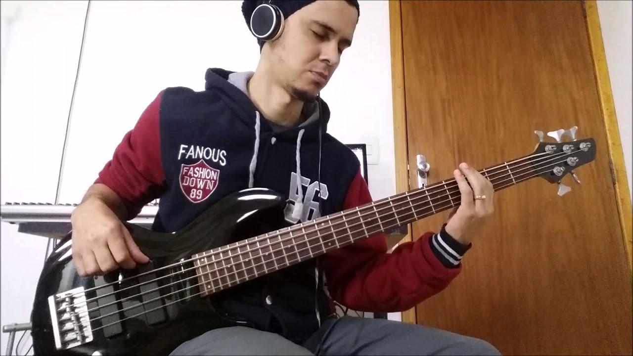 Louvor e Honra (Ancient of Days) Paulo César Baruk. LAERTE BASS COVER.  USAR🎧