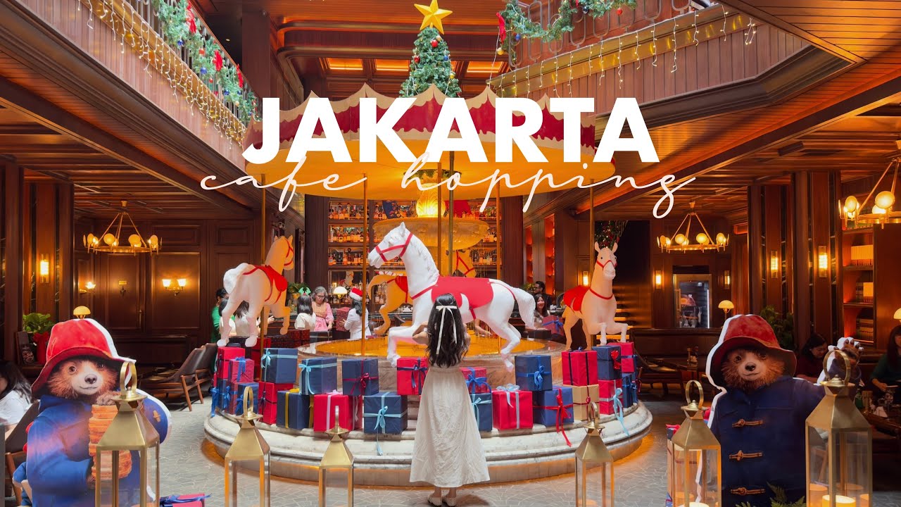 Jakarta Christmas vlog (festive coffee, cute cafes & sunset pier) 