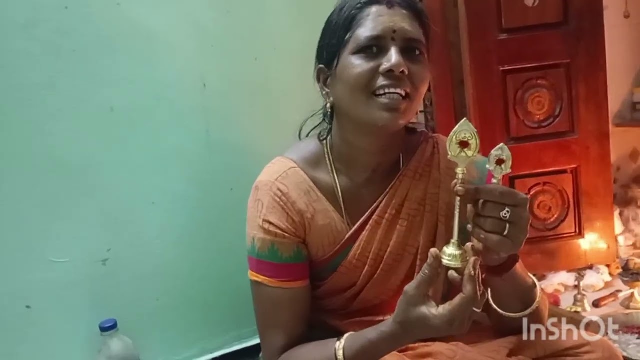 வேலுக்கு பூசை போட்டு முருகனிடம் வேண்டுதல்🙏🙏
