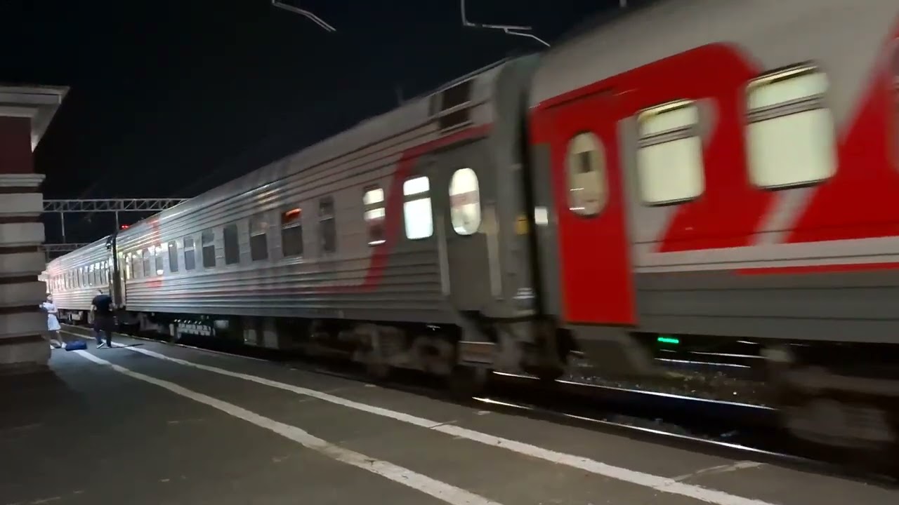 Тепловоз 2М62-0992/ТЭП70-0280 (ТЧ-14) со скорыми поездом 359Ч/360Ч Калининград-Адлер 