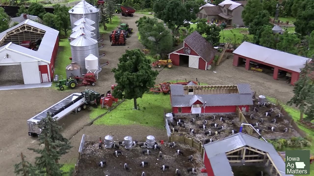 Altoona Farm Toy Show 2022
