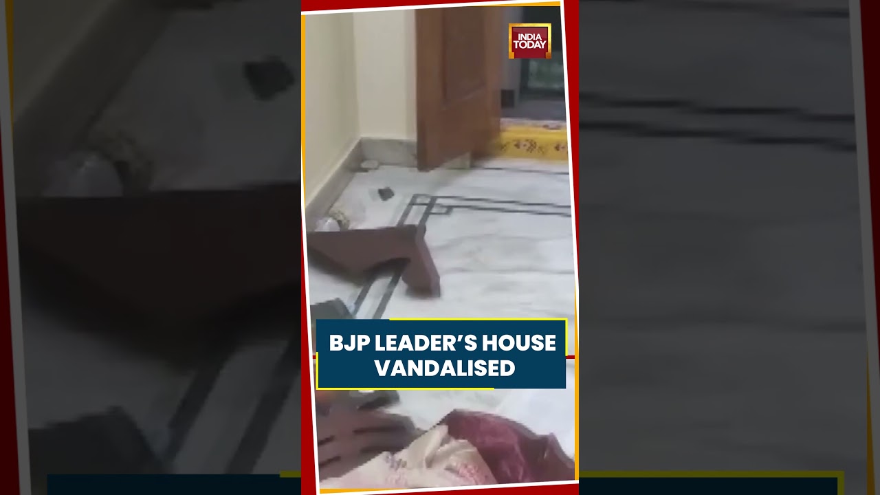 Telangana: BJP Leader&rsquo;s Residence Allegedly Vandalised After BJP-Congress Clash #shorts #viralvideo