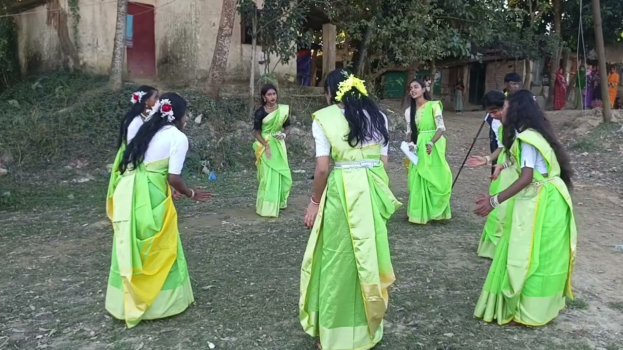 কিশোরী ধামাইল দিরাই, 