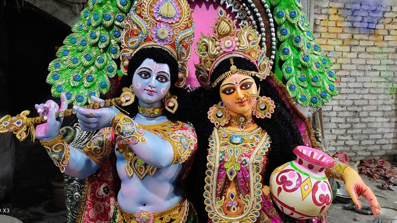 Radha Krishna Idol Making | Radha Krishna Thakur Toiri | Radha Krishna Murti | Krishna #shorts