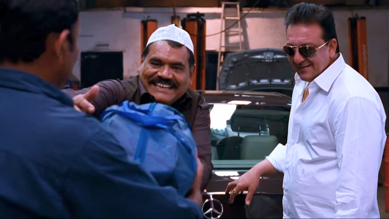 Ye Chori Ka Maal Asli Hain - Sanjay Dutt Jabardast Scene - Rascal Movie Part 1
