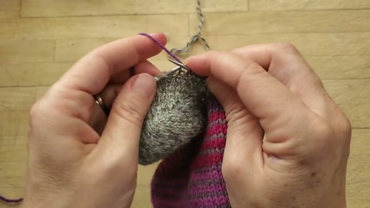 Talon Rangs Raccourcis à l'allemande (Tricoter des chaussettes sur mini circulaires leçon 2)