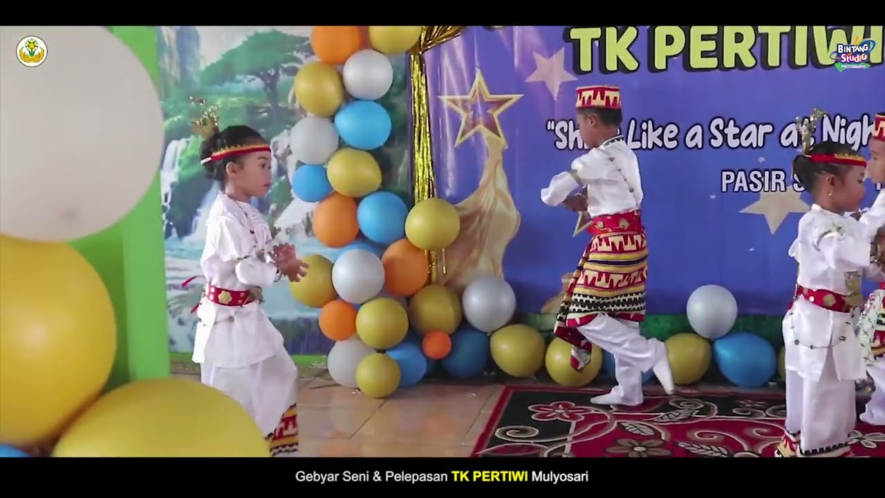 Pertunjukan Tari Bedana dari TK PERTIWI