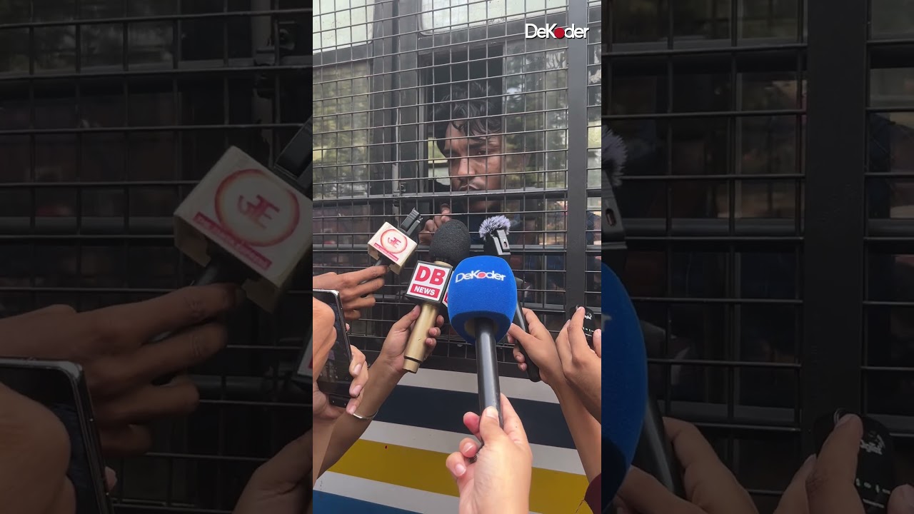 Protesters Detained Near Election Commission Headquarters | Ground Report | DeKoder