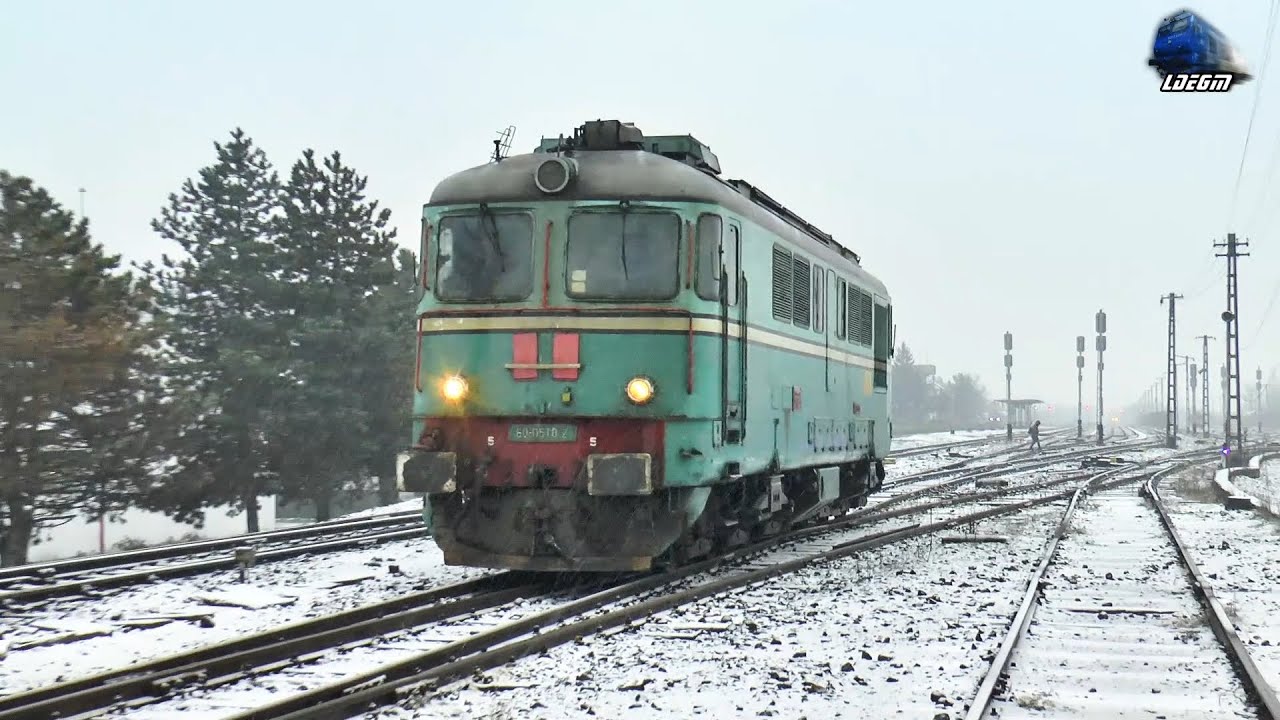 LDH1360 841 012-3 & Fluieroasa 60-0510-2 Whistle Loko & in Gara Baia Mare Station - 25 January 2021