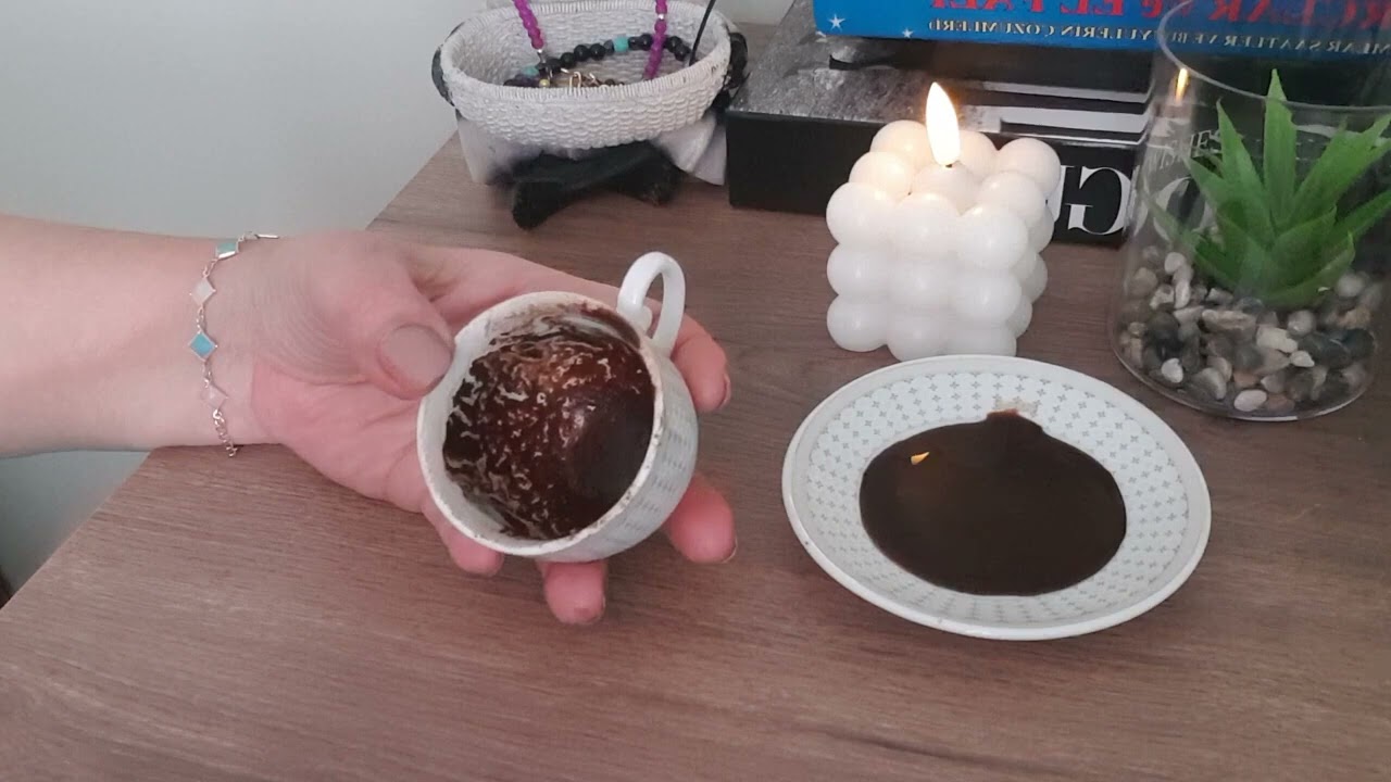 BOĞA BURCU ZİRVEDESİN HERŞEYİ G&Ouml;ZDEN GE&Ccedil;İRİYORSUN KAHVE FALI