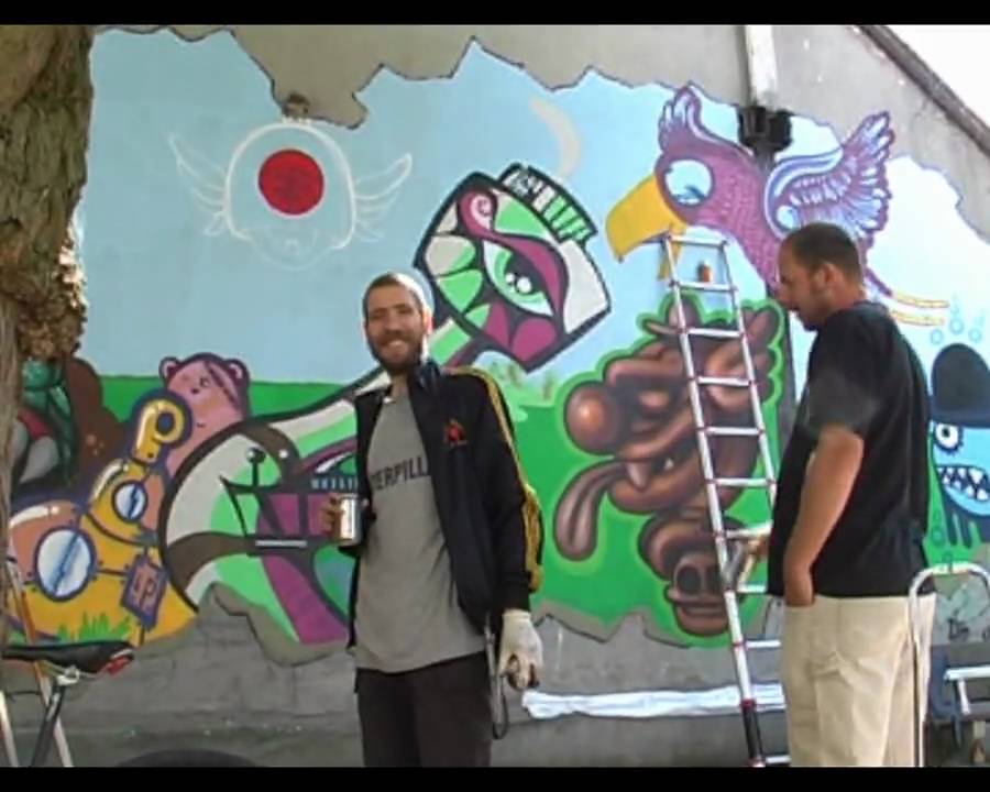 Lastplak Super Graffitiwall for getthoplayground .