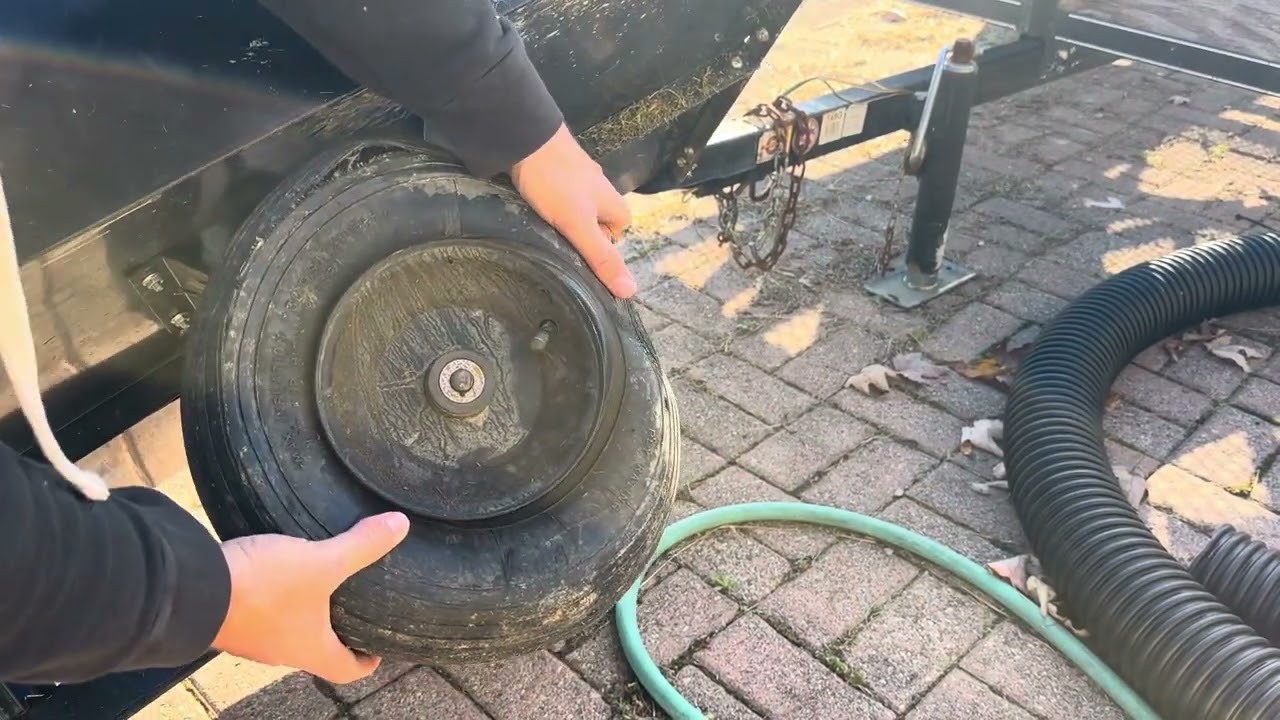 How to Replace a Small Wagon Wheel at Home #DIY #lawncare #home