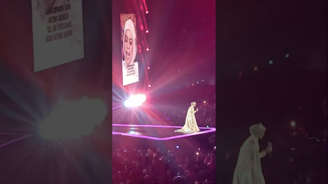 Zainal Lesti kejora di konser sang kejora