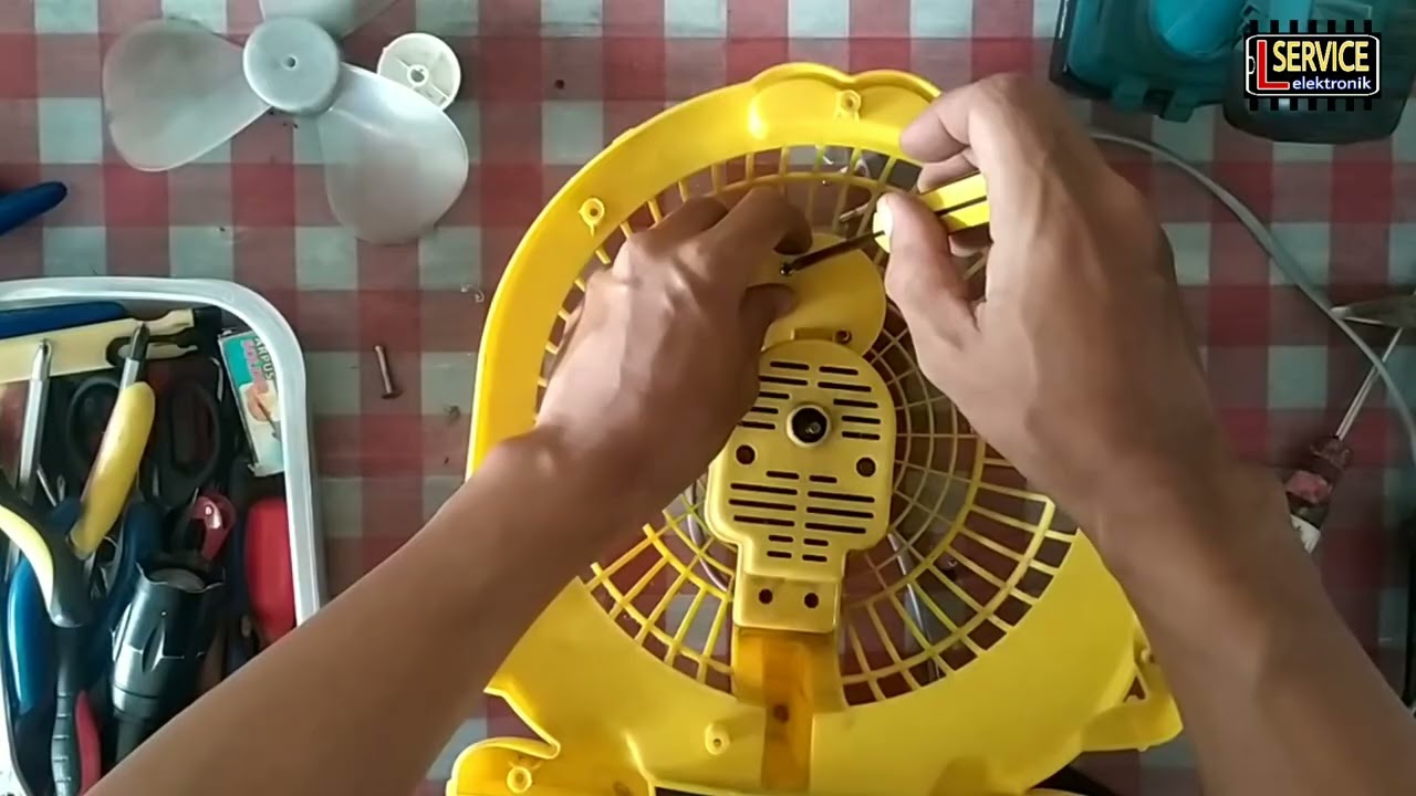 Memperbaiki kipas karakter