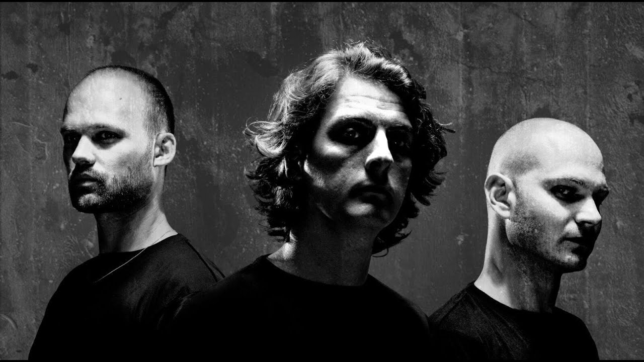 Skynet - Carbon Shock (Noisia Remix)