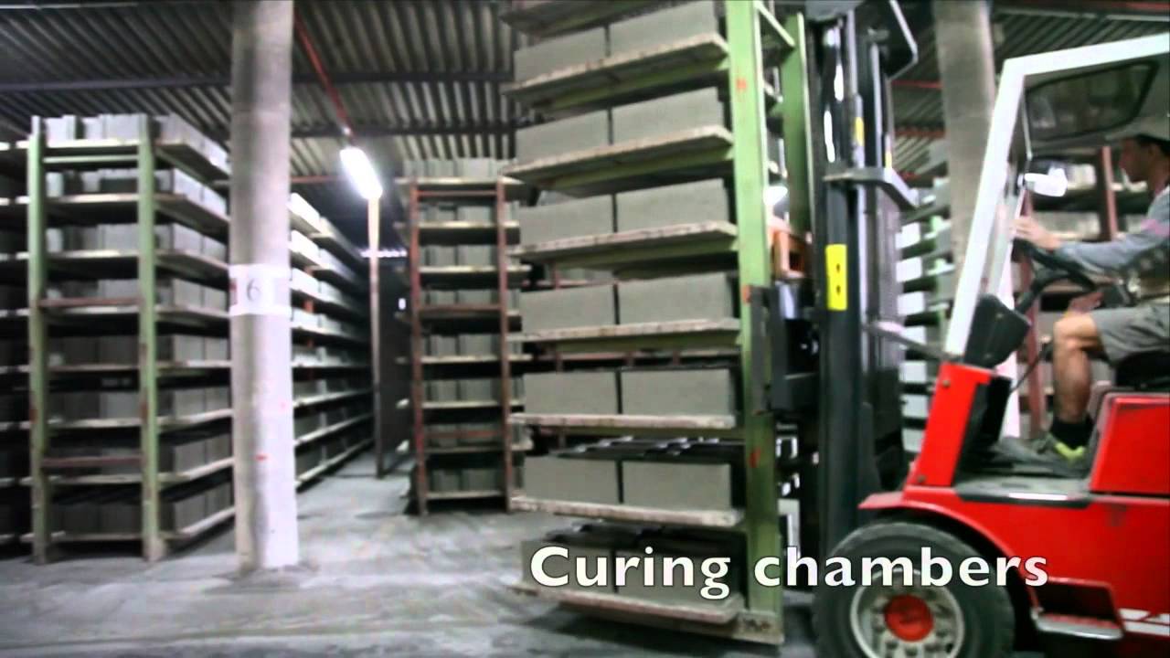 Form Impianti - Handling with Forklift