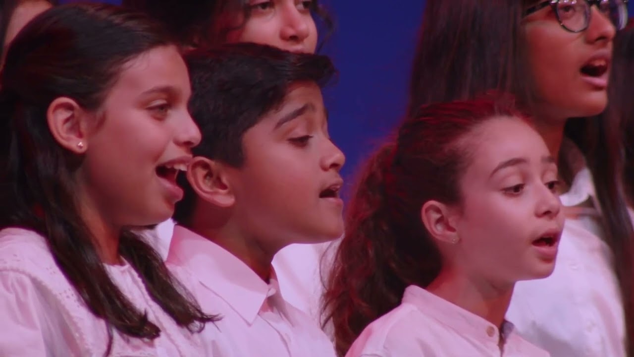 Qatar Junior Youth Choir Performs at Qatar Economic Forum